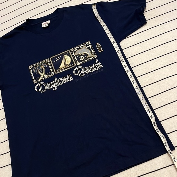 Vintage Daytona Beach USA Made Crewneck T-shirt Size Large - Picture 10 of 10
